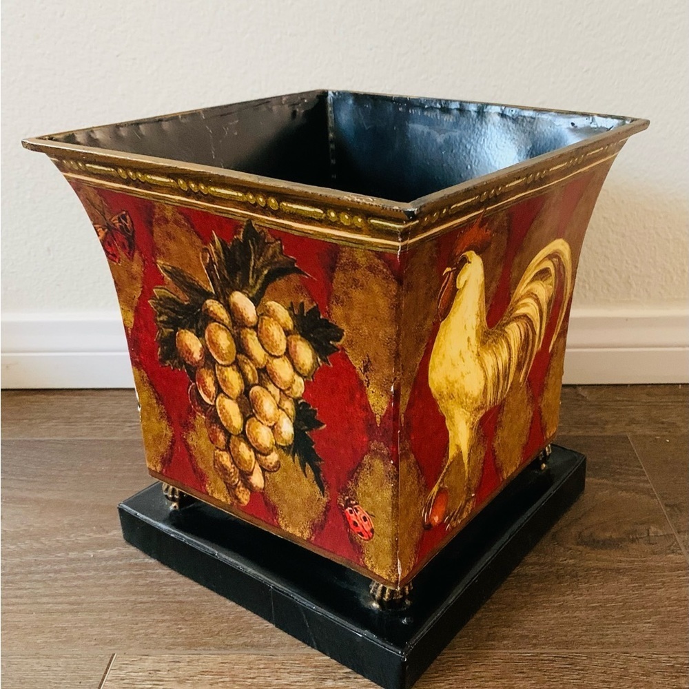 Metal pot - Picture 11 of 11